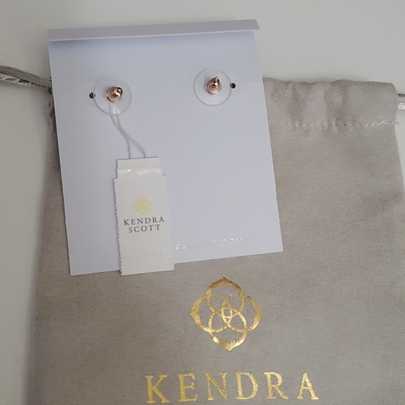 KENDRA SCOTT EARRINGS NWT - Picture 3 of 6